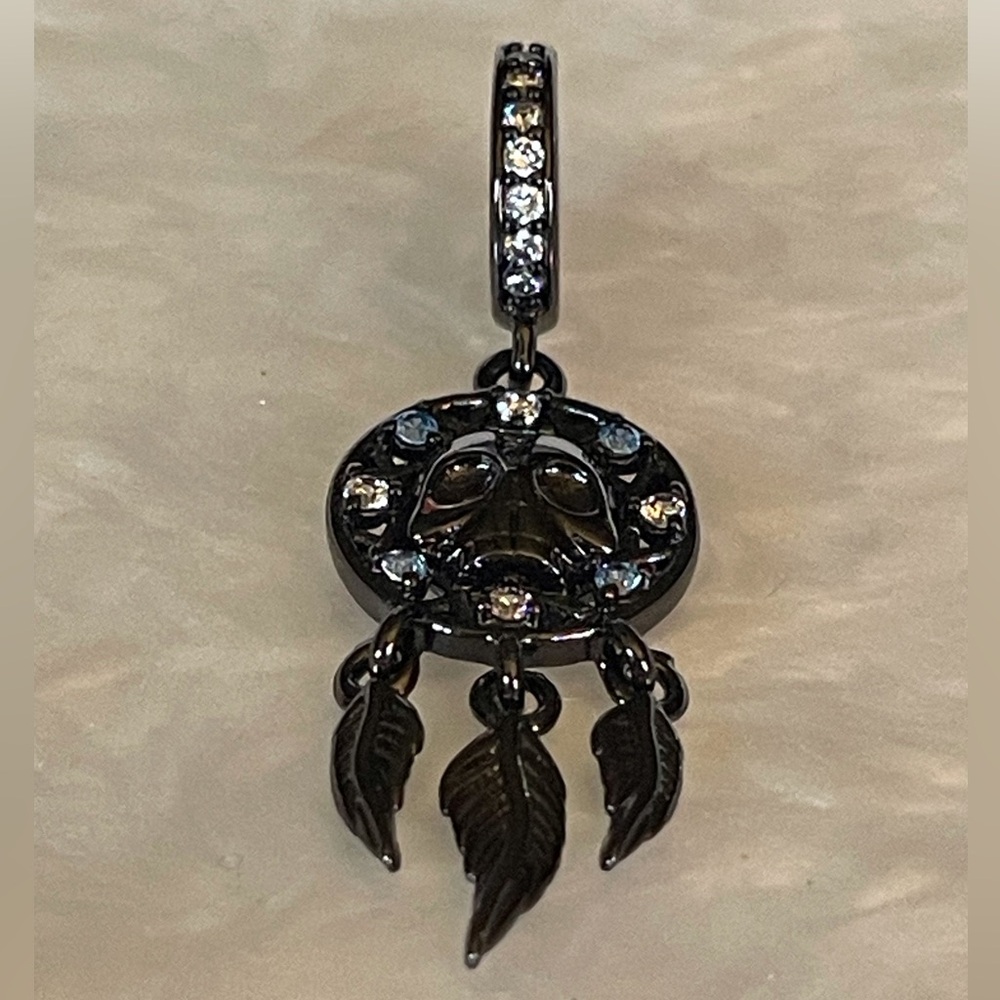 Bracelet Charm Dream Catcher with Skull & Rhinestones - Picture 4 of 8